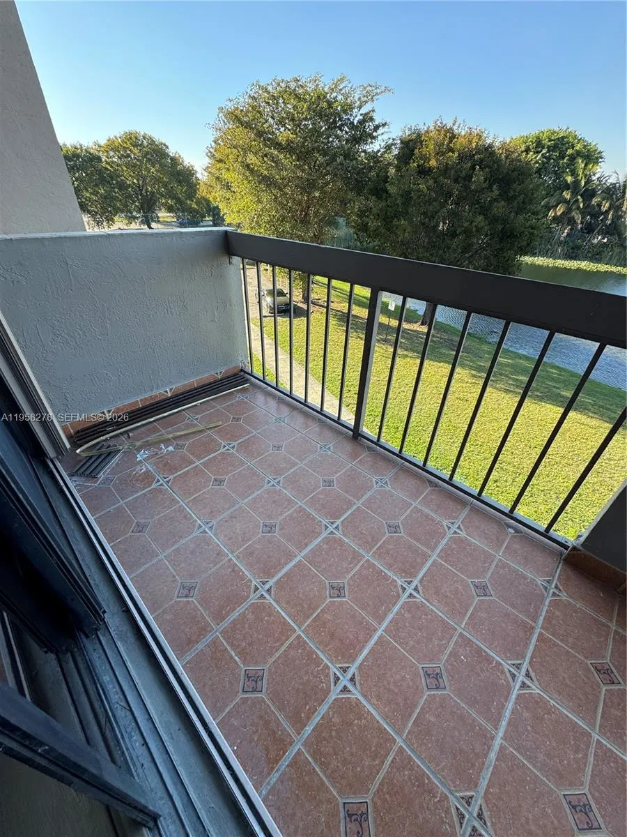 1101 Sw 122nd Ave 302, Miami, Florida 33184, Miami, Florida 33184, 2 Bedrooms Bedrooms, ,2 BathroomsBathrooms,Residential Lease,For Rent,1101 Sw 122nd Ave 302, Miami, Florida 33184,A11958278