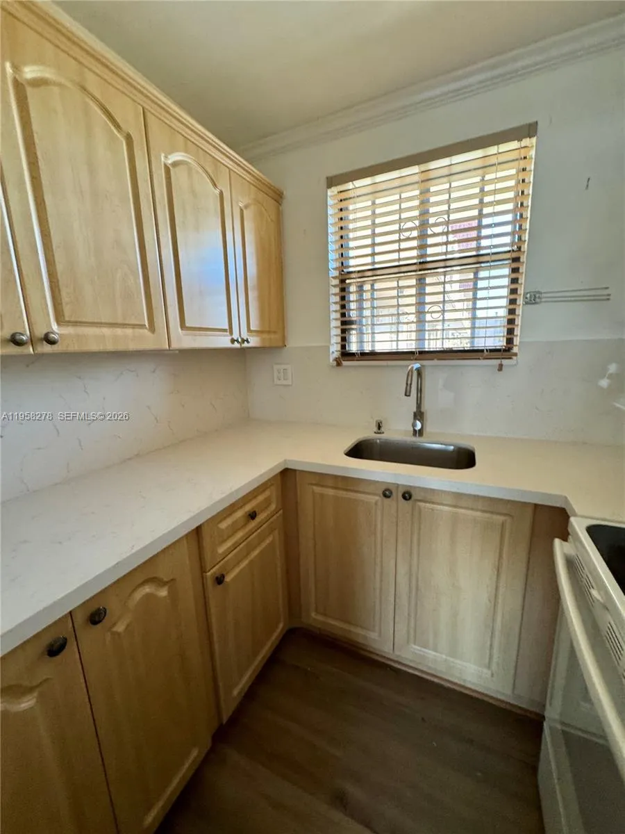 1101 Sw 122nd Ave 302, Miami, Florida 33184, Miami, Florida 33184, 2 Bedrooms Bedrooms, ,2 BathroomsBathrooms,Residential Lease,For Rent,1101 Sw 122nd Ave 302, Miami, Florida 33184,A11958278