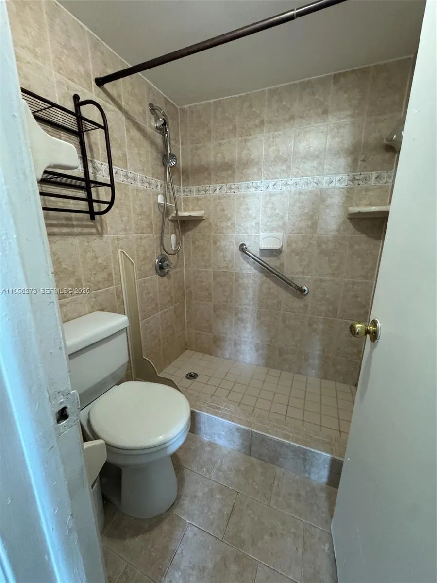 1101 Sw 122nd Ave 302, Miami, Florida 33184, Miami, Florida 33184, 2 Bedrooms Bedrooms, ,2 BathroomsBathrooms,Residential Lease,For Rent,1101 Sw 122nd Ave 302, Miami, Florida 33184,A11958278