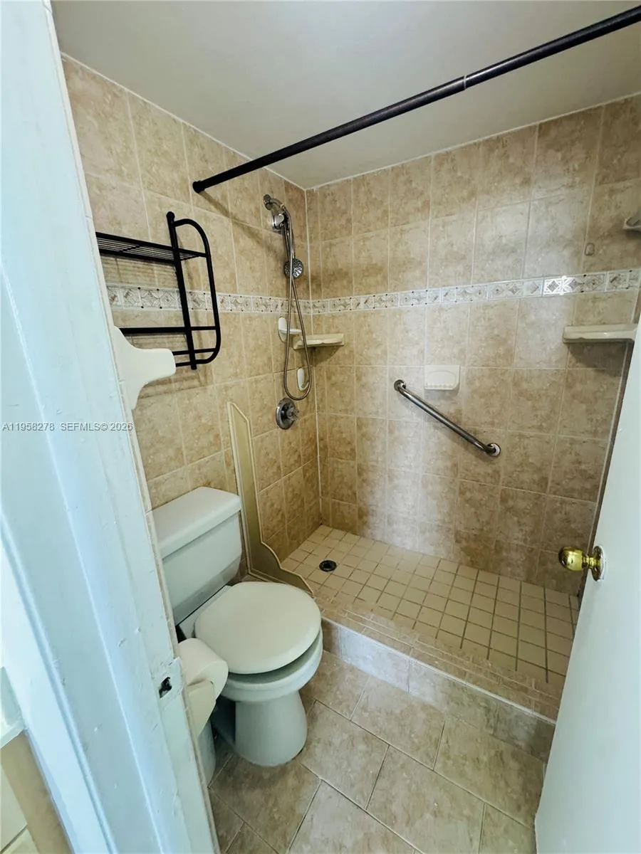 1101 Sw 122nd Ave 302, Miami, Florida 33184, Miami, Florida 33184, 2 Bedrooms Bedrooms, ,2 BathroomsBathrooms,Residential Lease,For Rent,1101 Sw 122nd Ave 302, Miami, Florida 33184,A11958278