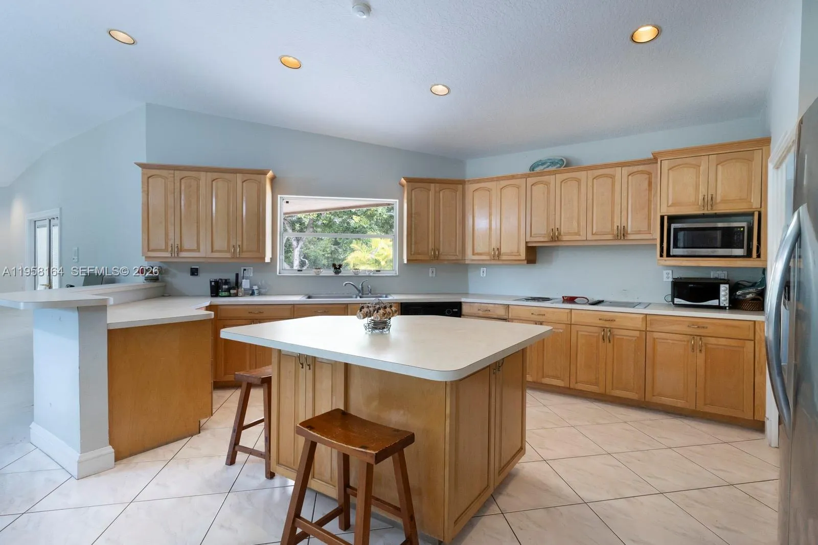 7821 Sw 129th Ter, Pinecrest, Florida 33156, Pinecrest, Florida 33156, 5 Bedrooms Bedrooms, ,3 BathroomsBathrooms,Residential,For Sale,7821 Sw 129th Ter, Pinecrest, Florida 33156,A11958164