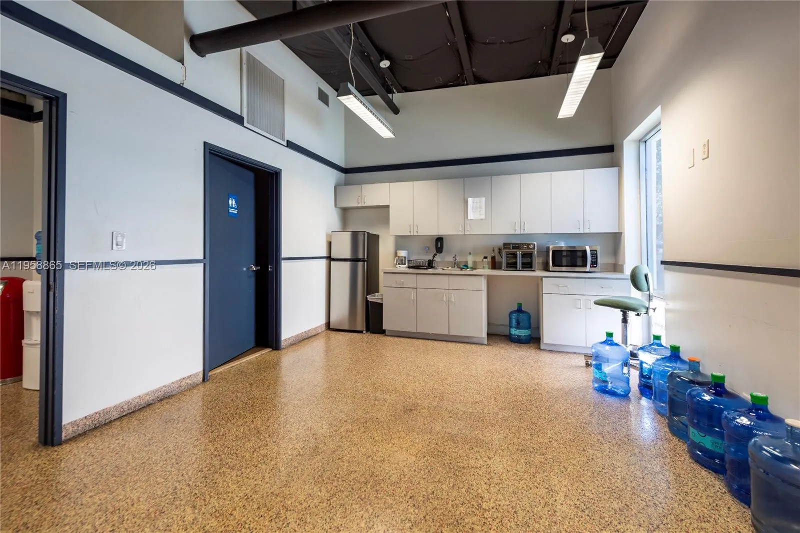 2980 W Oakland Park Blvd, Oakland Park, Florida 33, Oakland Park, Florida 33311, ,Commercial Lease,For Rent,2980 W Oakland Park Blvd, Oakland Park, Florida 33,A11958865