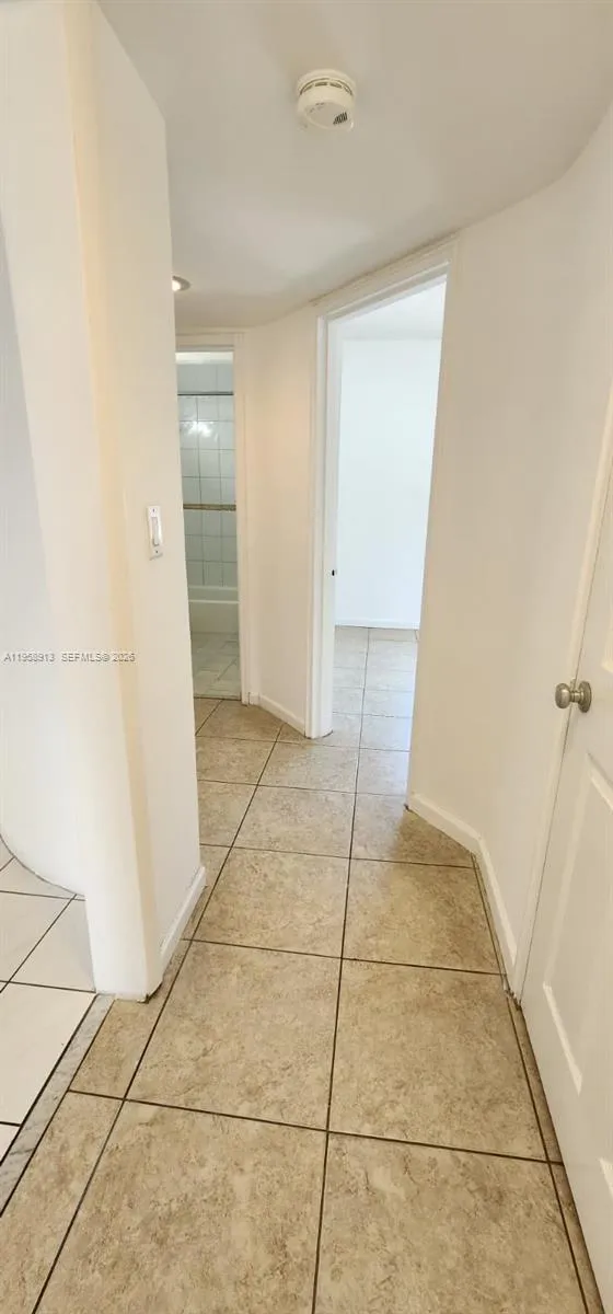 3670 Sw 10th St 10b, Miami, Florida 33135, Miami, Florida 33135, 2 Bedrooms Bedrooms, ,1 BathroomBathrooms,Residential Lease,For Rent,3670 Sw 10th St 10b, Miami, Florida 33135,A11958913