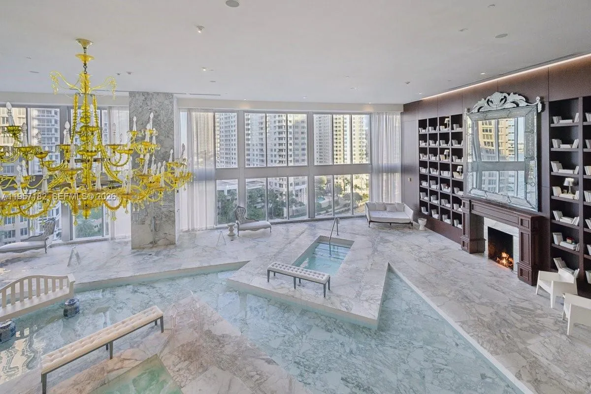 465 Brickell Ave 3804, Miami, Florida 33131, Miami, Florida 33131, 1 Bedroom Bedrooms, ,1 BathroomBathrooms,Residential,For Sale,465 Brickell Ave 3804, Miami, Florida 33131,A11957182