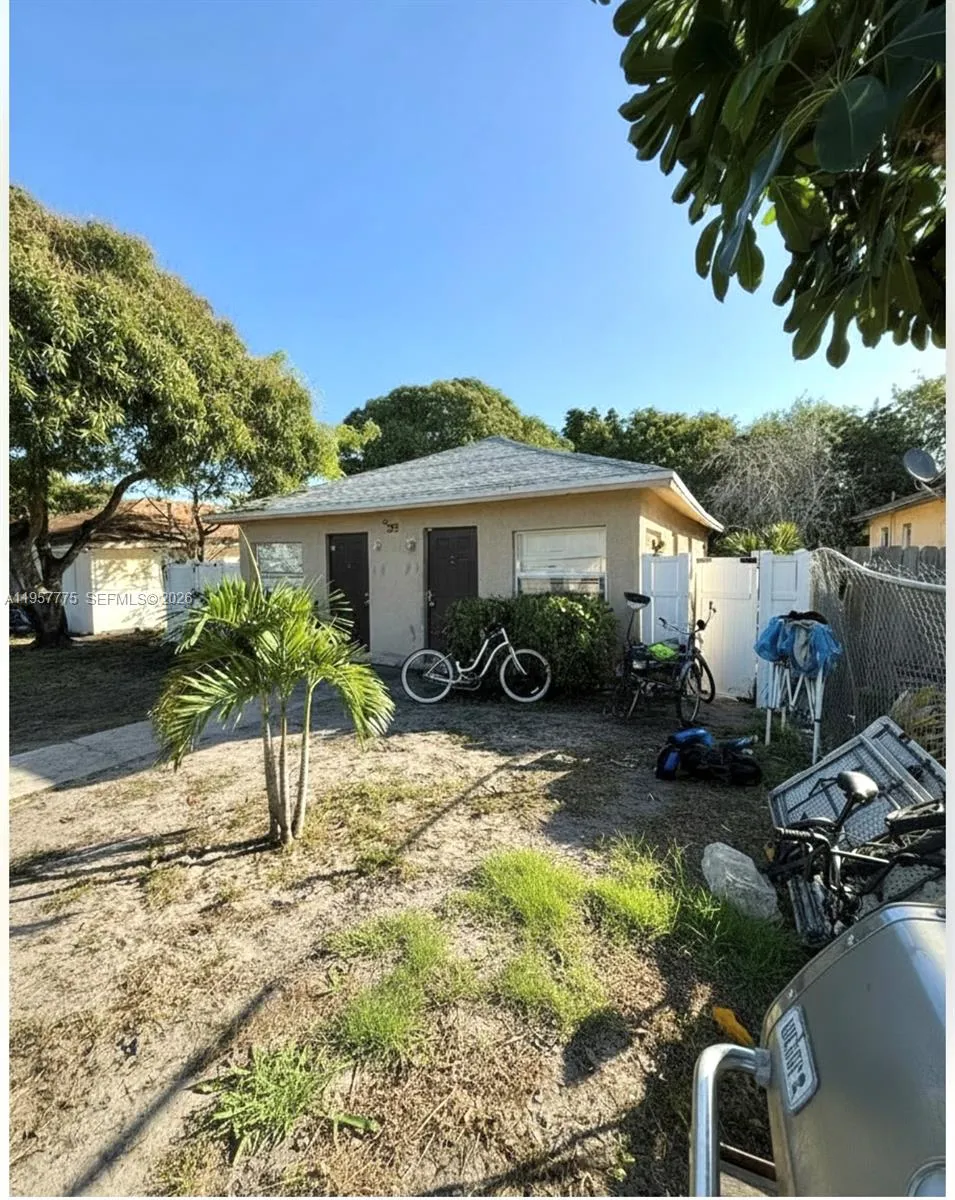 338 Sw 1st Ter, Deerfield Beach, Florida 33441, Deerfield Beach, Florida 33441, ,Residential Income,For Sale,338 Sw 1st Ter, Deerfield Beach, Florida 33441,A11957775