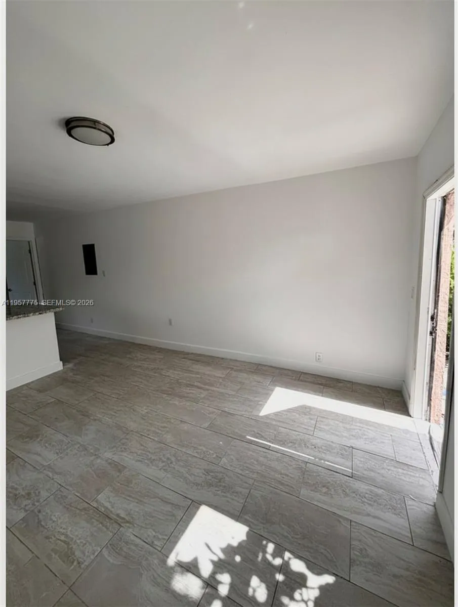 338 Sw 1st Ter, Deerfield Beach, Florida 33441, Deerfield Beach, Florida 33441, ,Residential Income,For Sale,338 Sw 1st Ter, Deerfield Beach, Florida 33441,A11957775