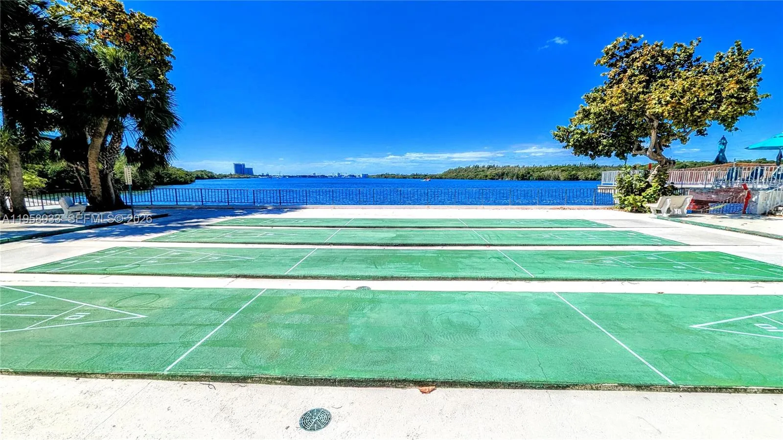 300 Bayview Dr 206, Sunny Isles Beach, Florida 331, Sunny Isles Beach, Florida 33160, 3 Bedrooms Bedrooms, ,2 BathroomsBathrooms,Residential,For Sale,300 Bayview Dr 206, Sunny Isles Beach, Florida 331,A11958933