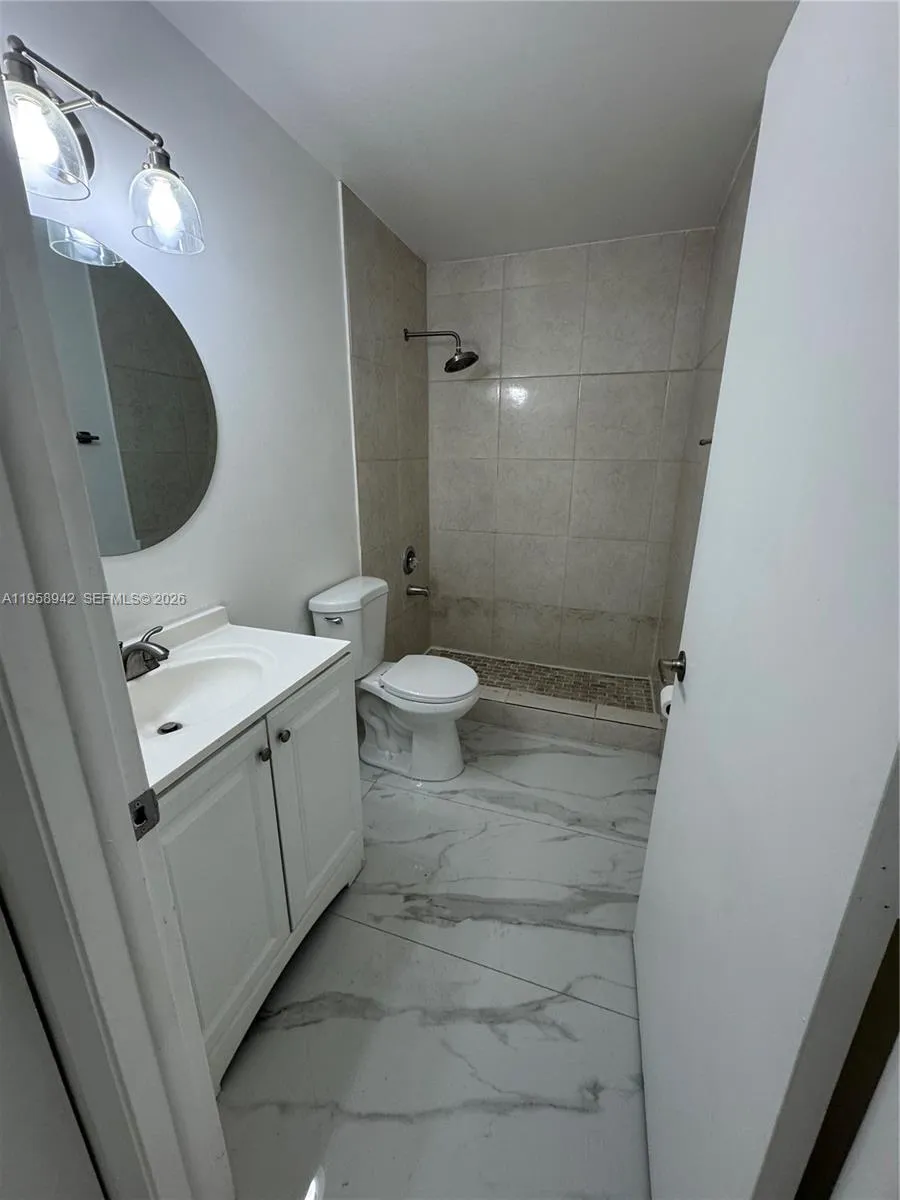 8851 Nw 119th St 4404, Hialeah Gardens, Florida 33, Hialeah Gardens, Florida 33018, 2 Bedrooms Bedrooms, ,2 BathroomsBathrooms,Residential Lease,For Rent,8851 Nw 119th St 4404, Hialeah Gardens, Florida 33,A11958942