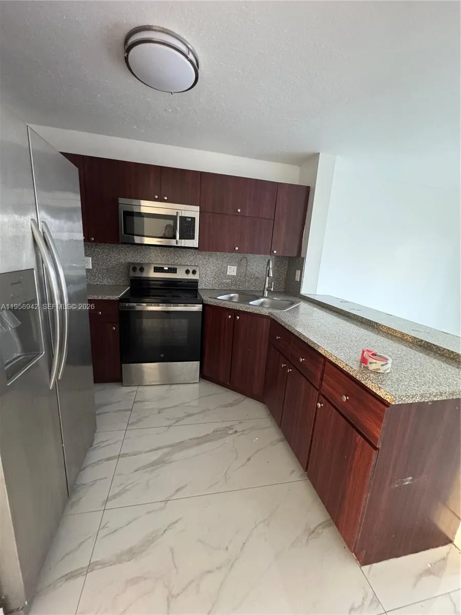 8851 Nw 119th St 4404, Hialeah Gardens, Florida 33, Hialeah Gardens, Florida 33018, 2 Bedrooms Bedrooms, ,2 BathroomsBathrooms,Residential Lease,For Rent,8851 Nw 119th St 4404, Hialeah Gardens, Florida 33,A11958942