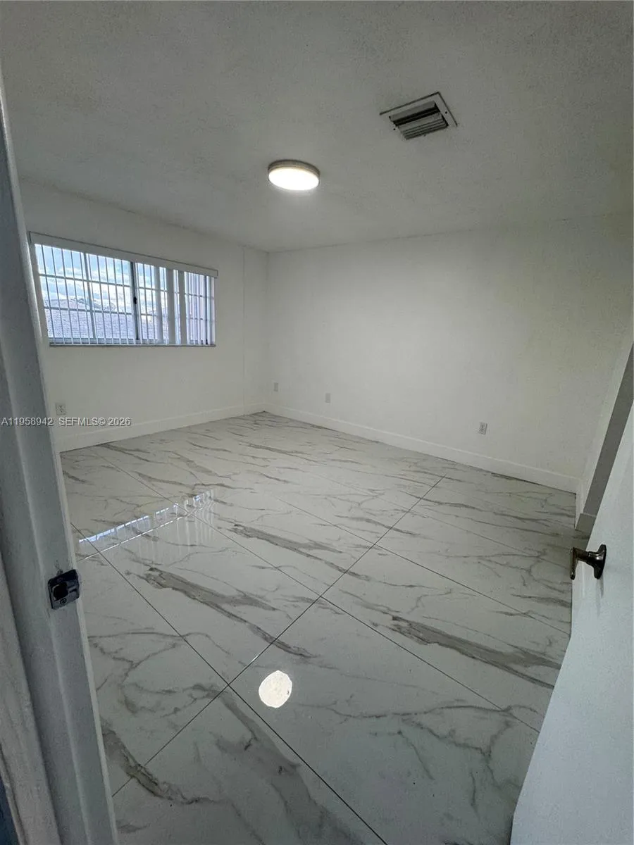 8851 Nw 119th St 4404, Hialeah Gardens, Florida 33, Hialeah Gardens, Florida 33018, 2 Bedrooms Bedrooms, ,2 BathroomsBathrooms,Residential Lease,For Rent,8851 Nw 119th St 4404, Hialeah Gardens, Florida 33,A11958942