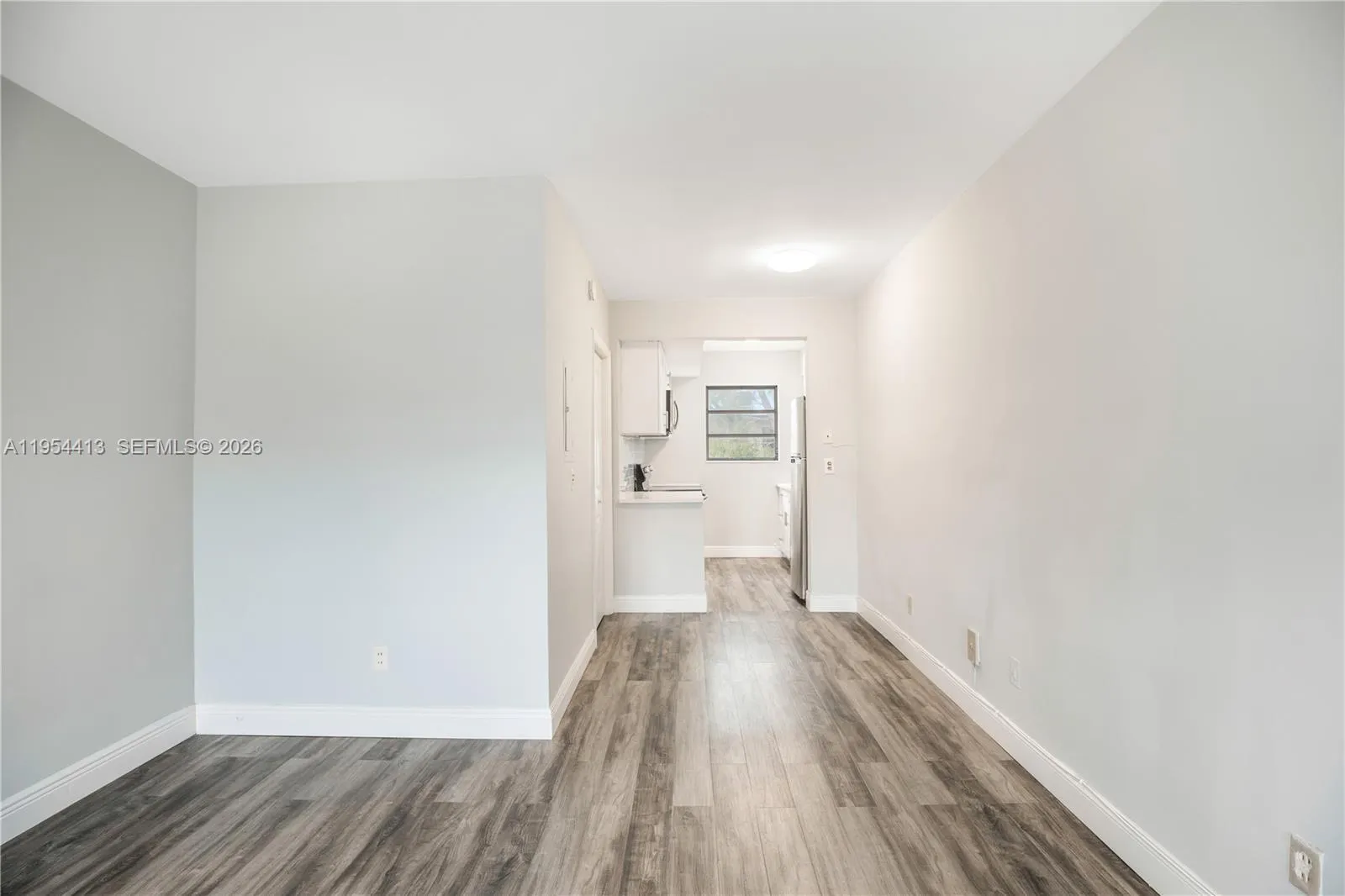 7725 Carlyle Ave 10, Miami Beach, Florida 33141, Miami Beach, Florida 33141, ,1 BathroomBathrooms,Residential,For Sale,7725 Carlyle Ave 10, Miami Beach, Florida 33141,A11954413