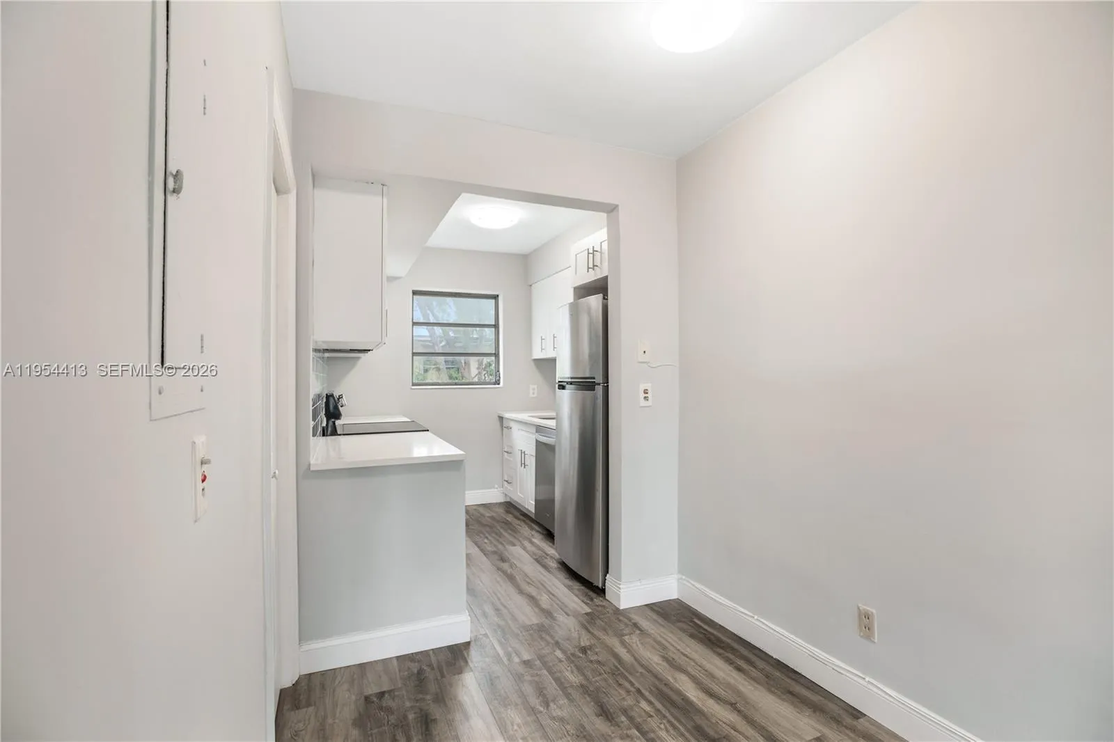 7725 Carlyle Ave 10, Miami Beach, Florida 33141, Miami Beach, Florida 33141, ,1 BathroomBathrooms,Residential,For Sale,7725 Carlyle Ave 10, Miami Beach, Florida 33141,A11954413