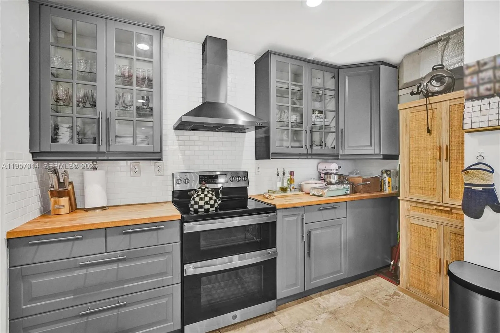 1165 99th St 2, Bay Harbor Islands, Florida 33154, Bay Harbor Islands, Florida 33154, 3 Bedrooms Bedrooms, ,3 BathroomsBathrooms,Residential,For Sale,1165 99th St 2, Bay Harbor Islands, Florida 33154,A11957014