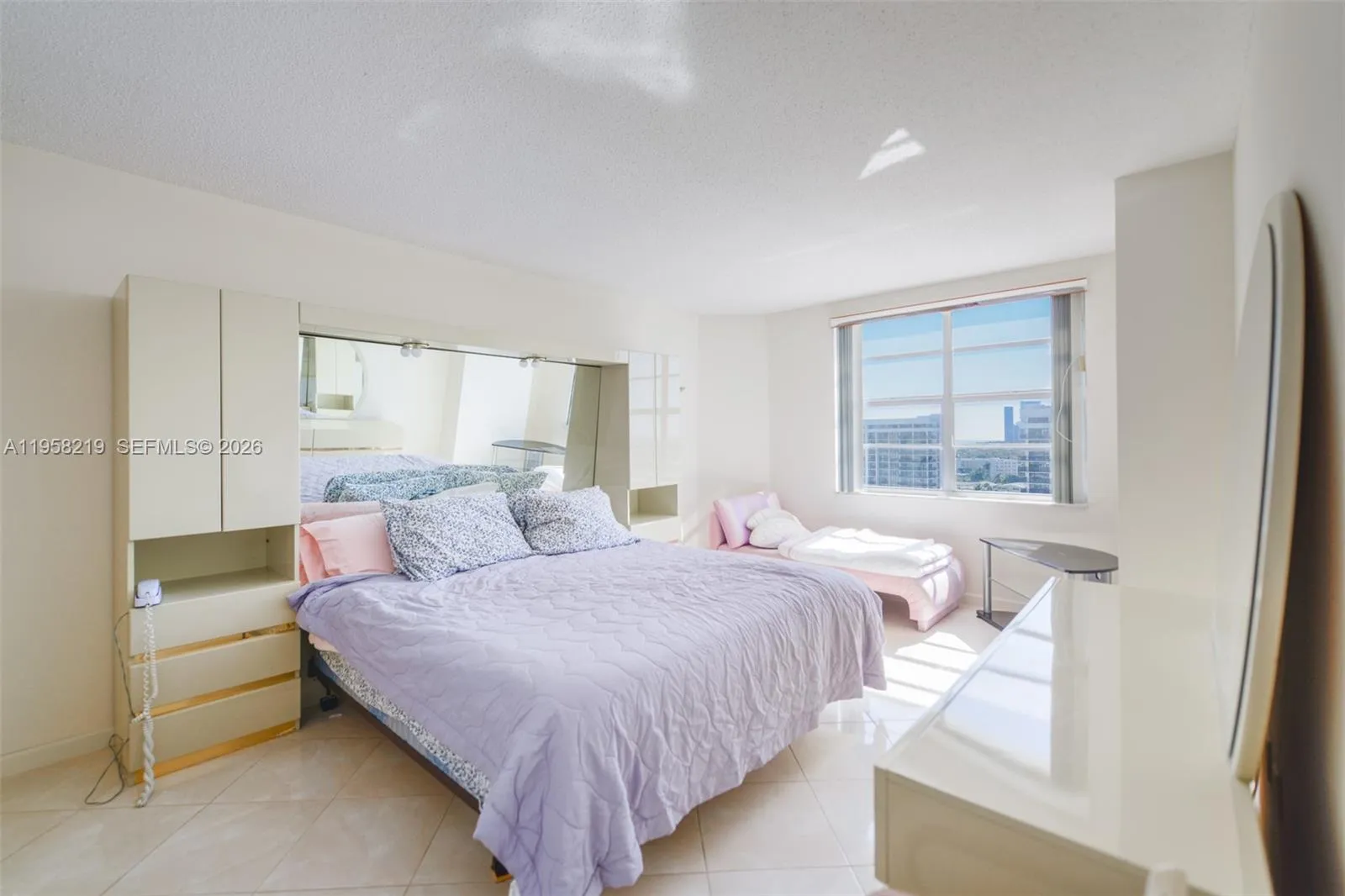 1965 S Ocean Dr 12r, Hallandale Beach, Florida 330, Hallandale Beach, Florida 33009, 2 Bedrooms Bedrooms, ,2 BathroomsBathrooms,Residential,For Sale,1965 S Ocean Dr 12r, Hallandale Beach, Florida 330,A11958219