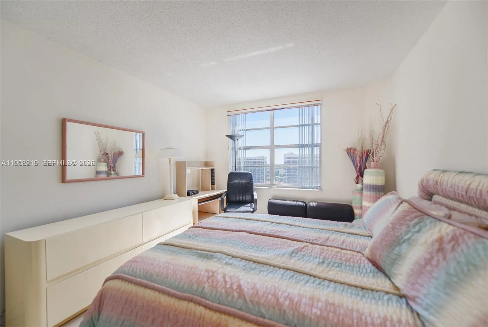 1965 S Ocean Dr 12r, Hallandale Beach, Florida 330, Hallandale Beach, Florida 33009, 2 Bedrooms Bedrooms, ,2 BathroomsBathrooms,Residential,For Sale,1965 S Ocean Dr 12r, Hallandale Beach, Florida 330,A11958219