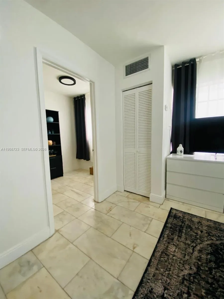 1526 Pennsylvania Ave 20, Miami Beach, Florida 331, Miami Beach, Florida 33139, 1 Bedroom Bedrooms, ,1 BathroomBathrooms,Residential,For Sale,1526 Pennsylvania Ave 20, Miami Beach, Florida 331,A11958723