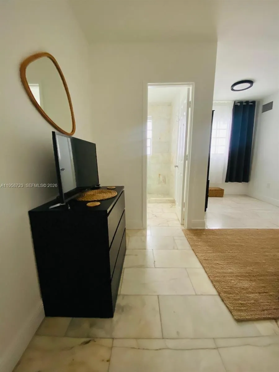1526 Pennsylvania Ave 20, Miami Beach, Florida 331, Miami Beach, Florida 33139, 1 Bedroom Bedrooms, ,1 BathroomBathrooms,Residential,For Sale,1526 Pennsylvania Ave 20, Miami Beach, Florida 331,A11958723