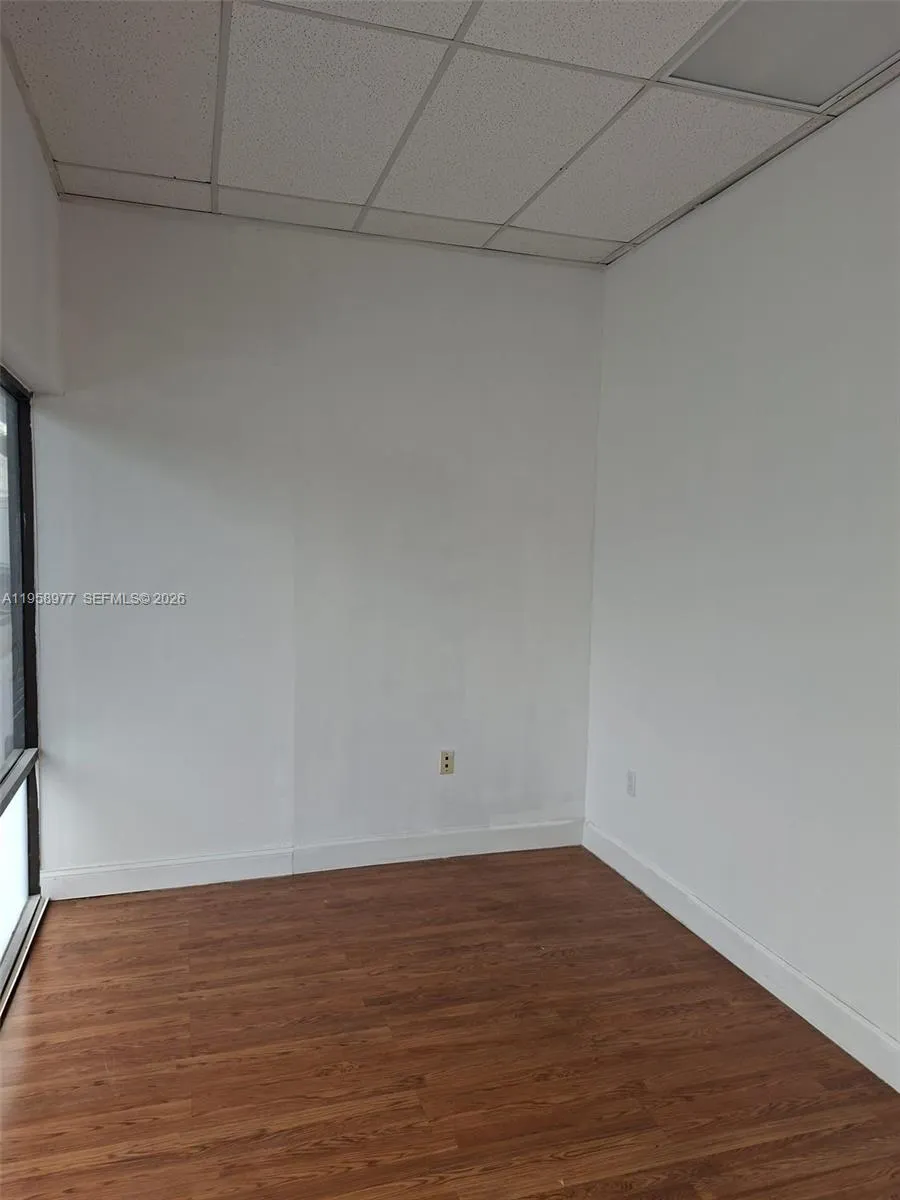 714a S Dixie Hwy, Hallandale Beach, Florida 33009, Hallandale Beach, Florida 33009, ,Commercial Lease,For Rent,714a S Dixie Hwy, Hallandale Beach, Florida 33009,A11958977