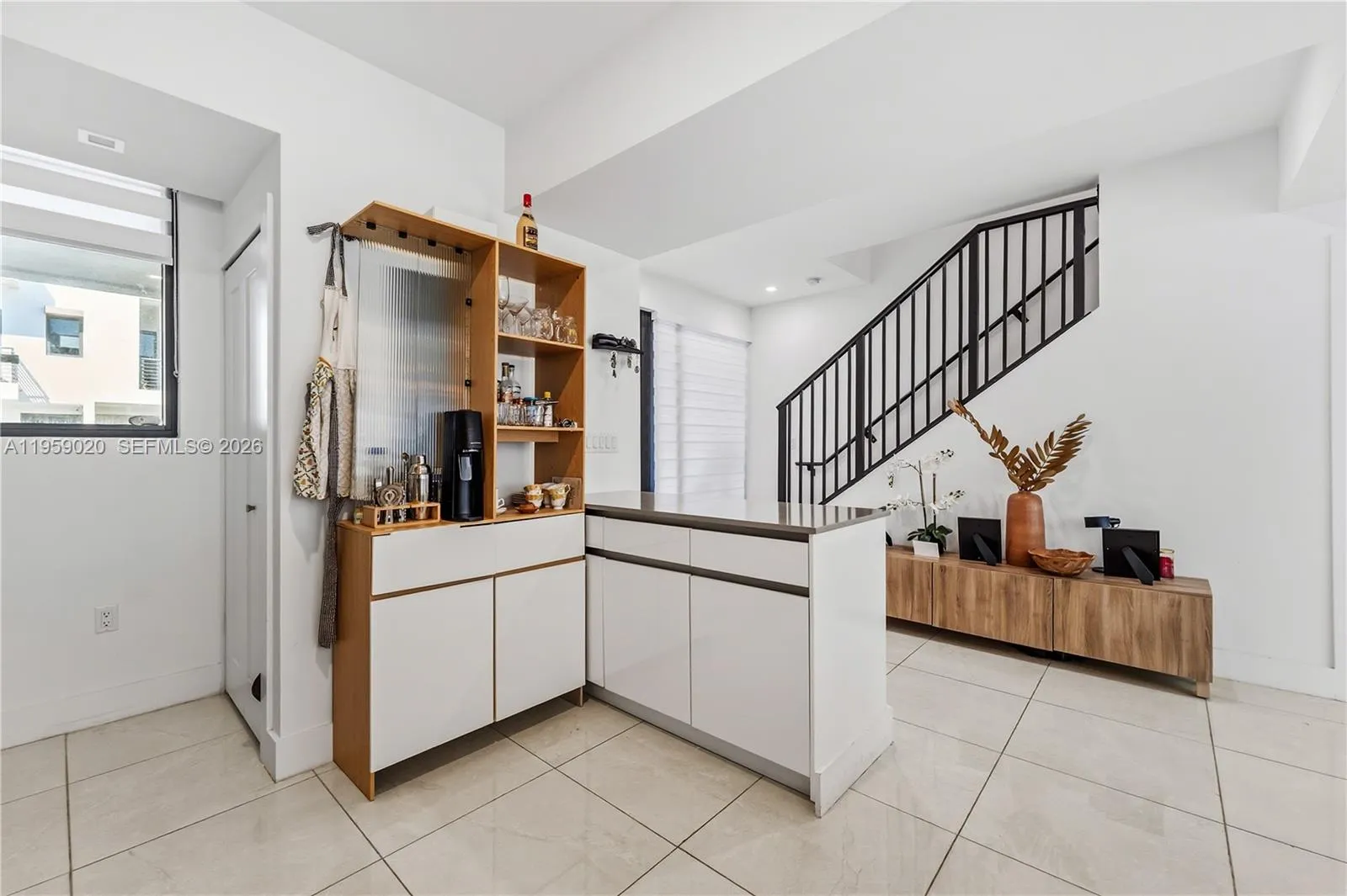 4150 N Oak Pl, Dania Beach, Florida 33314, Dania Beach, Florida 33314, 3 Bedrooms Bedrooms, ,2 BathroomsBathrooms,Residential,For Sale,4150 N Oak Pl, Dania Beach, Florida 33314,A11959020