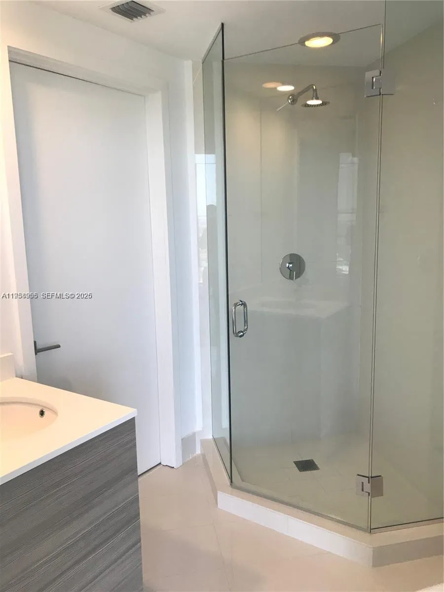 121 Ne 34th St 2816, Miami, Florida 33137, Miami, Florida 33137, 2 Bedrooms Bedrooms, ,2 BathroomsBathrooms,Residential,For Sale,121 Ne 34th St 2816, Miami, Florida 33137,A11958955