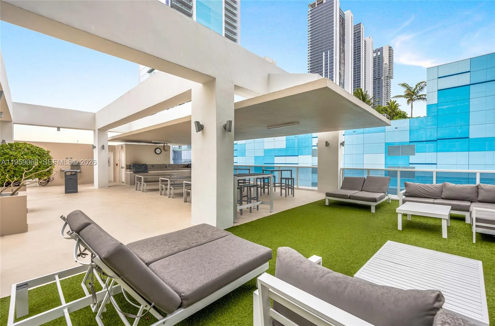600 Ne 27th St 1004, Miami, Florida 33137, Miami, Florida 33137, 3 Bedrooms Bedrooms, ,3 BathroomsBathrooms,Residential,For Sale,600 Ne 27th St 1004, Miami, Florida 33137,A11959068