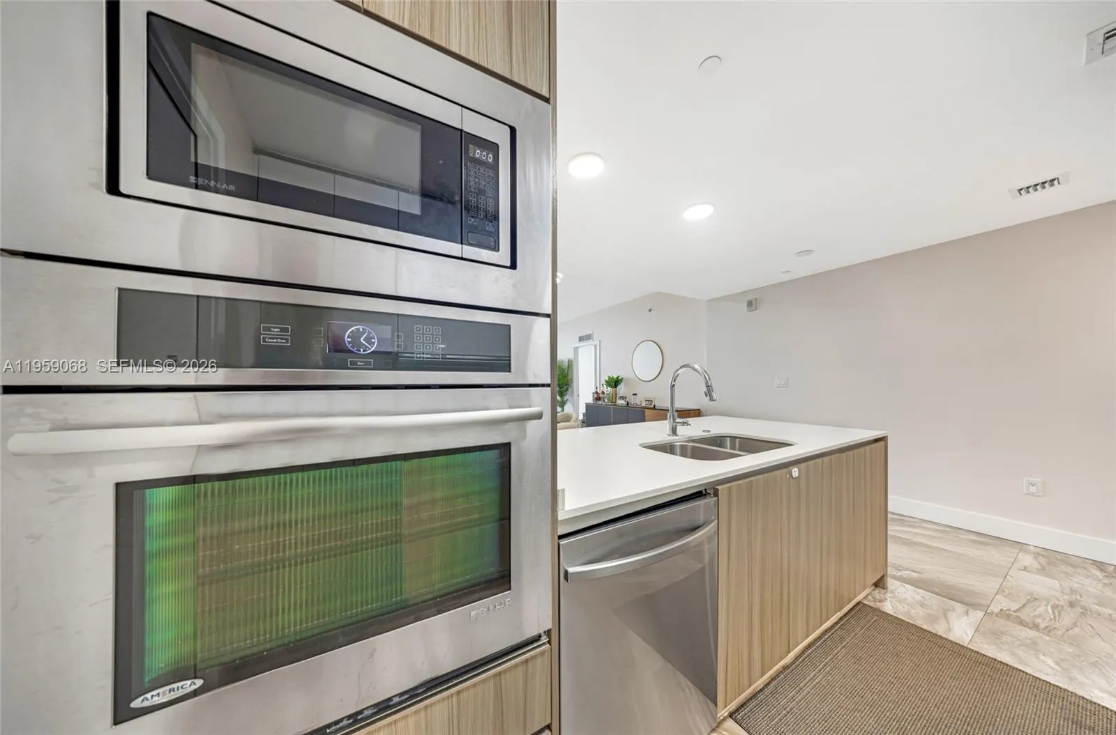 600 Ne 27th St 1004, Miami, Florida 33137, Miami, Florida 33137, 3 Bedrooms Bedrooms, ,3 BathroomsBathrooms,Residential,For Sale,600 Ne 27th St 1004, Miami, Florida 33137,A11959068