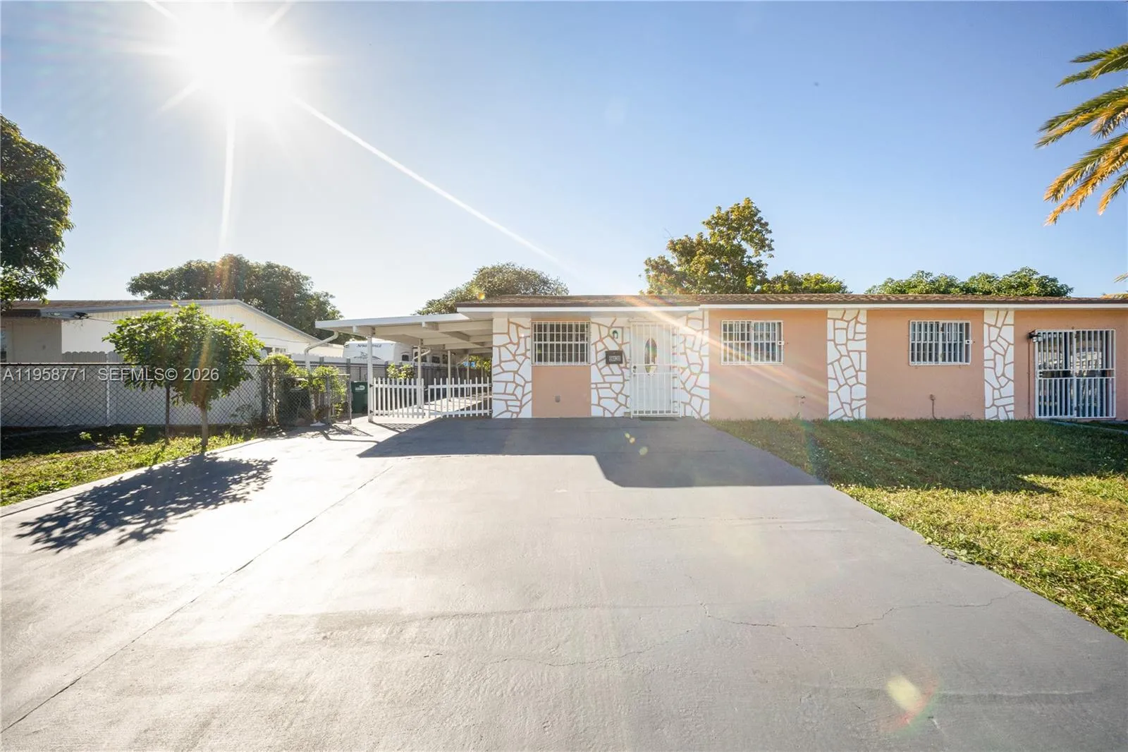 20120 Sw 112th Ct A, Miami, Florida 33189, Miami, Florida 33189, 2 Bedrooms Bedrooms, ,1 BathroomBathrooms,Residential Lease,For Rent,20120 Sw 112th Ct A, Miami, Florida 33189,A11958771