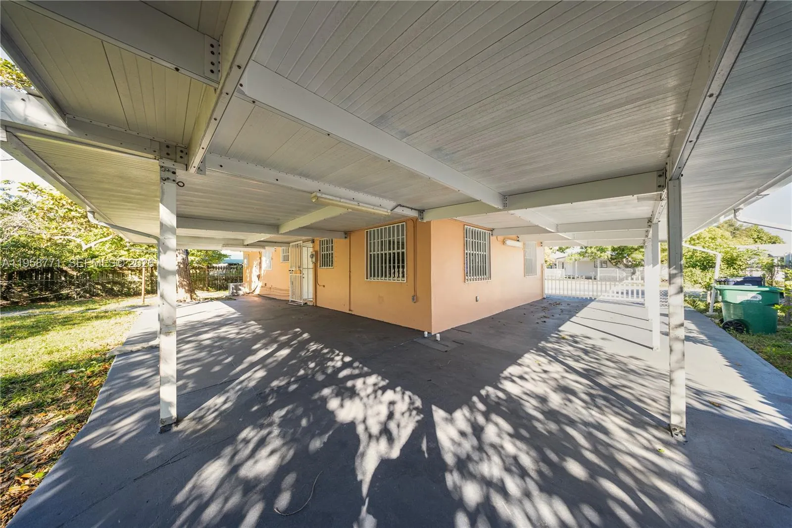 20120 Sw 112th Ct A, Miami, Florida 33189, Miami, Florida 33189, 2 Bedrooms Bedrooms, ,1 BathroomBathrooms,Residential Lease,For Rent,20120 Sw 112th Ct A, Miami, Florida 33189,A11958771