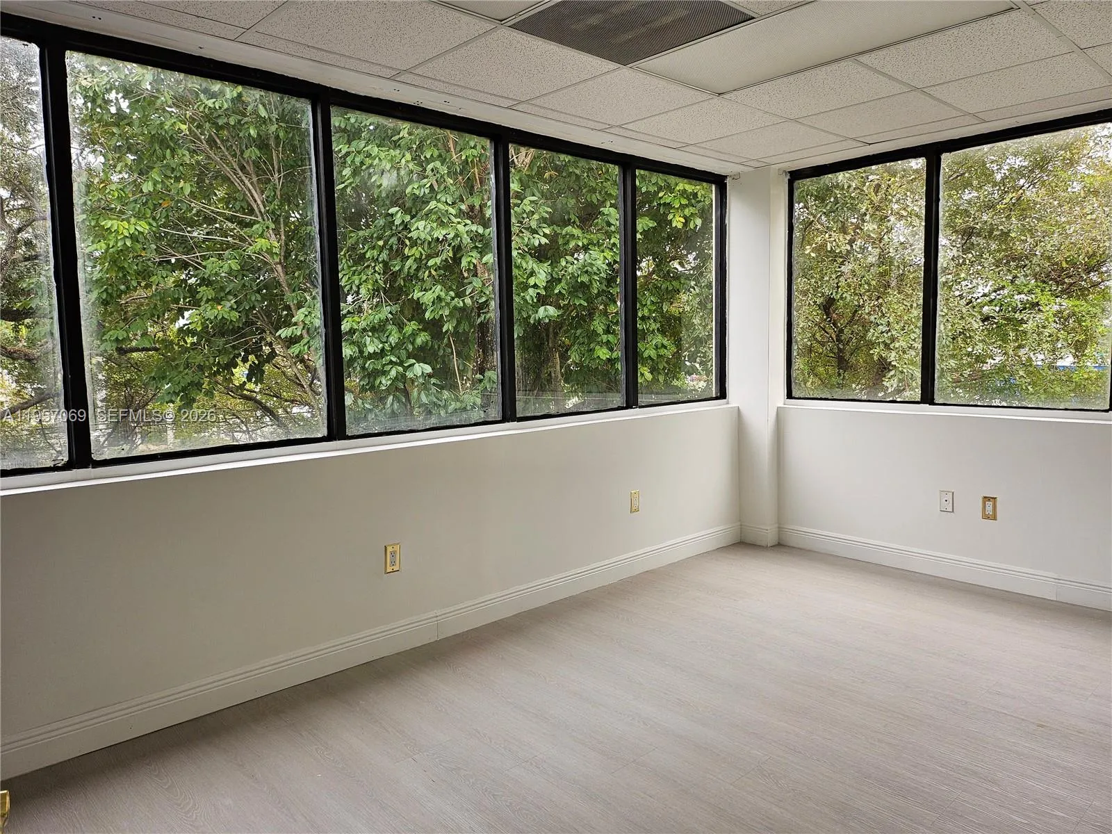 3850 Sw 87th Ave 305, Miami, Florida 33165, Miami, Florida 33165, ,Commercial Lease,For Rent,3850 Sw 87th Ave 305, Miami, Florida 33165,A11957069