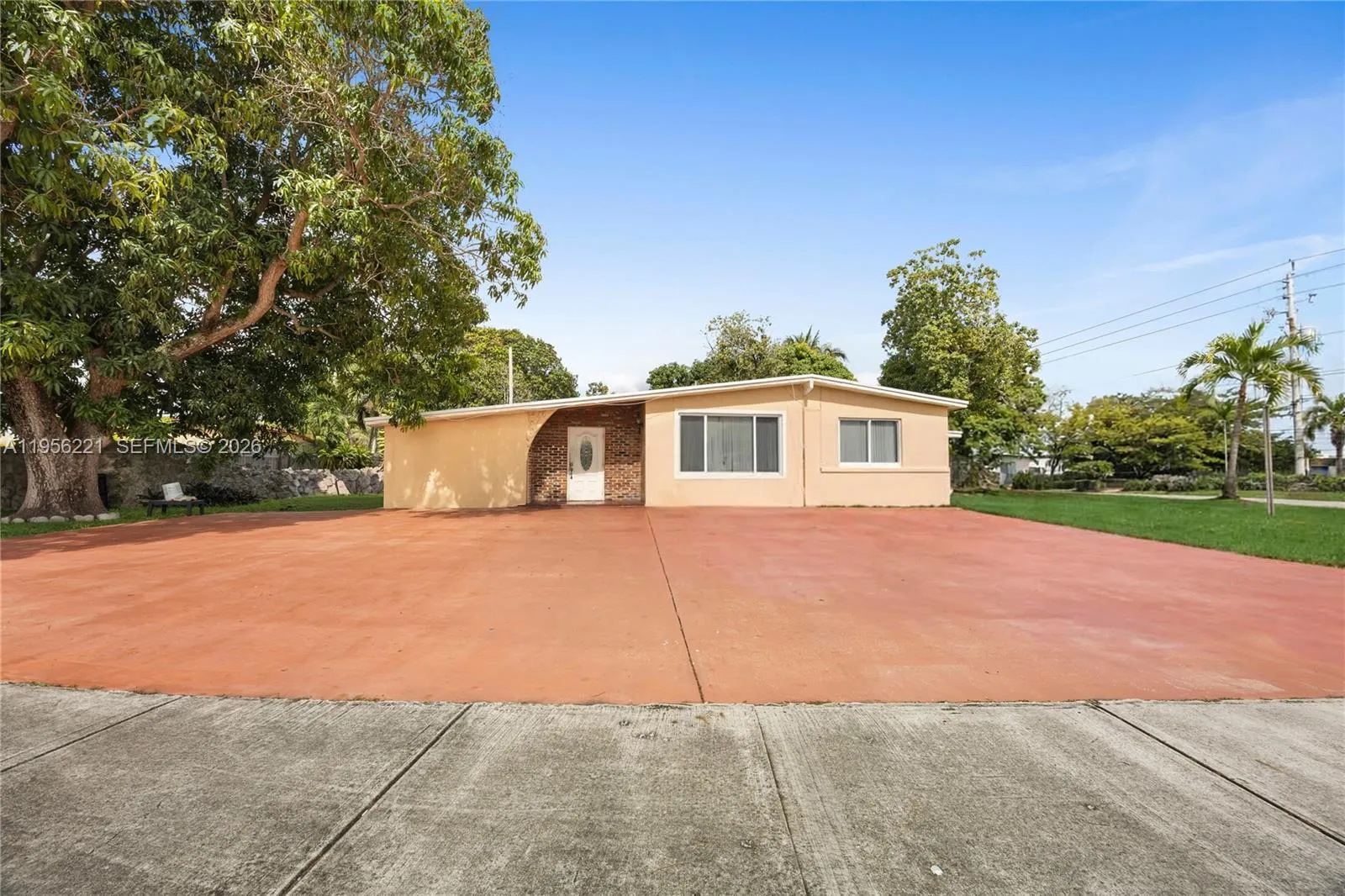 3920 Sw 32nd Ave, West Park, Florida 33023, West Park, Florida 33023, 3 Bedrooms Bedrooms, ,2 BathroomsBathrooms,Residential,For Sale,3920 Sw 32nd Ave, West Park, Florida 33023,A11956221