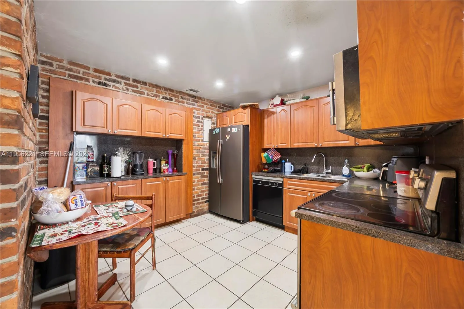 3920 Sw 32nd Ave, West Park, Florida 33023, West Park, Florida 33023, 3 Bedrooms Bedrooms, ,2 BathroomsBathrooms,Residential,For Sale,3920 Sw 32nd Ave, West Park, Florida 33023,A11956221
