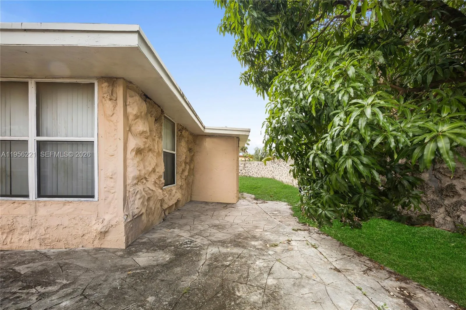 3920 Sw 32nd Ave, West Park, Florida 33023, West Park, Florida 33023, 3 Bedrooms Bedrooms, ,2 BathroomsBathrooms,Residential,For Sale,3920 Sw 32nd Ave, West Park, Florida 33023,A11956221