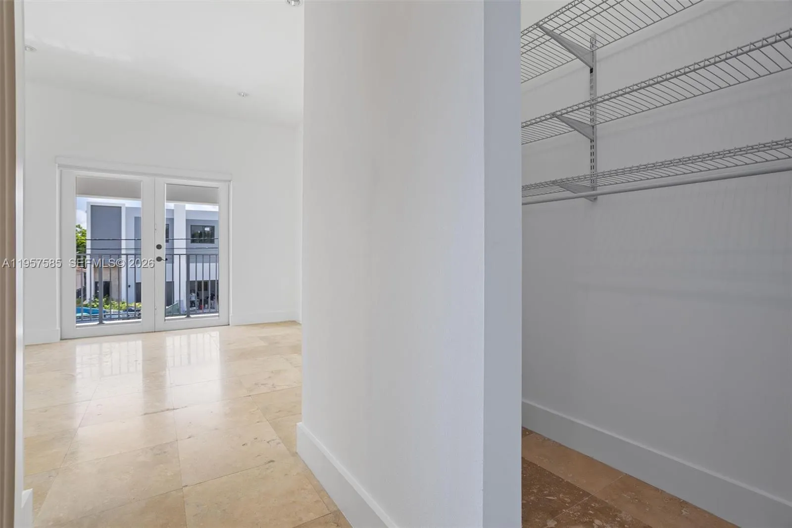 2784 Sw 34th Ave, Miami, Florida 33133, Miami, Florida 33133, 3 Bedrooms Bedrooms, ,3 BathroomsBathrooms,Residential,For Sale,2784 Sw 34th Ave, Miami, Florida 33133,A11957585