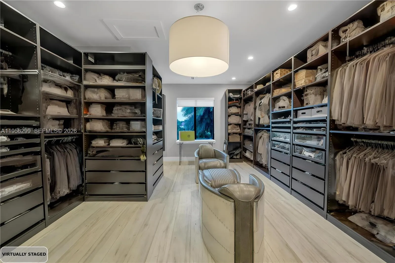 4844 Nw 94th Doral Pl, Doral, Florida 33178, Doral, Florida 33178, 5 Bedrooms Bedrooms, ,5 BathroomsBathrooms,Residential,For Sale,4844 Nw 94th Doral Pl, Doral, Florida 33178,A11958299