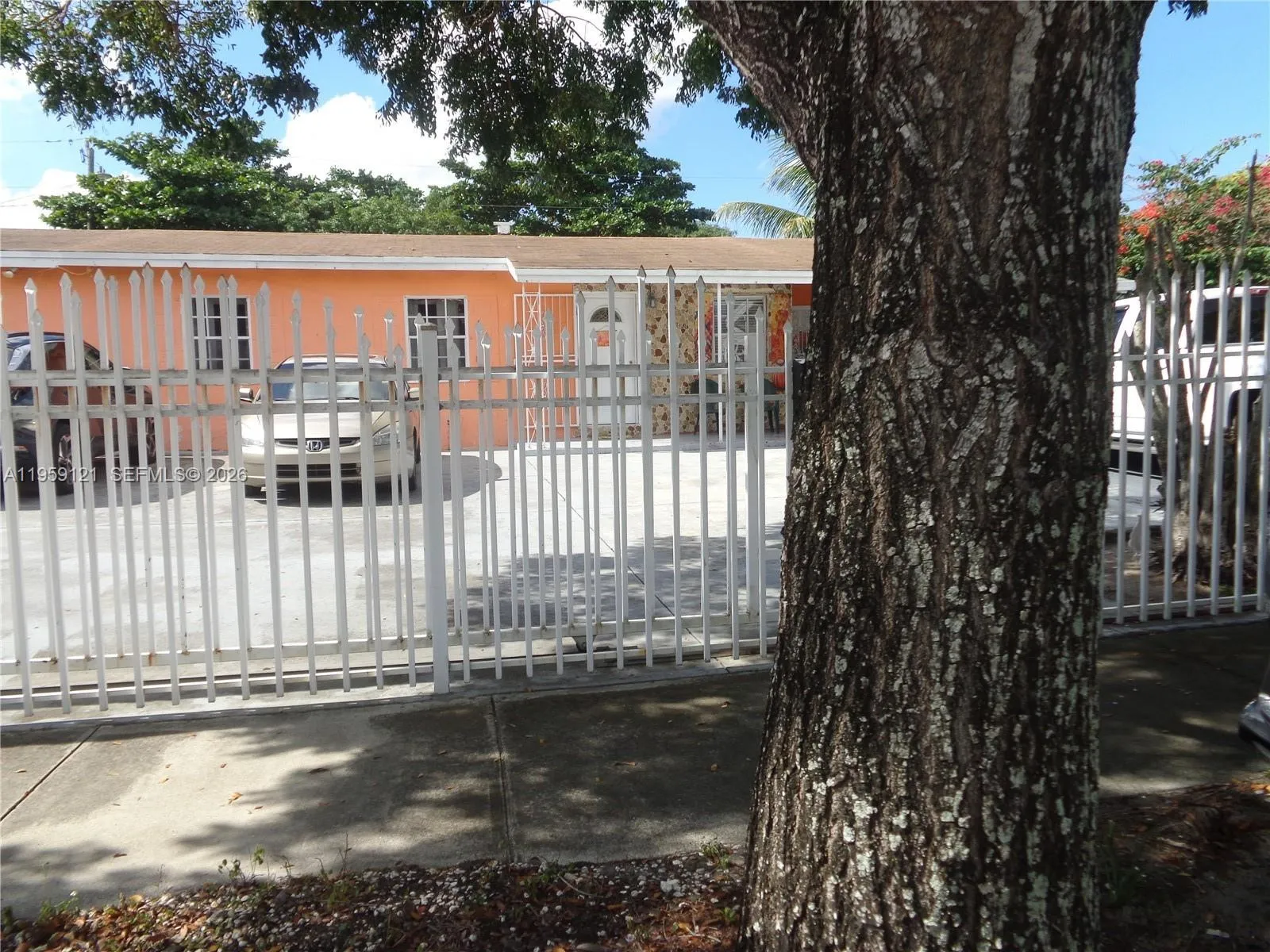 Miami Gardens, Florida 33054, 3 Bedrooms Bedrooms, ,3 BathroomsBathrooms,Residential,For Sale,A11959121