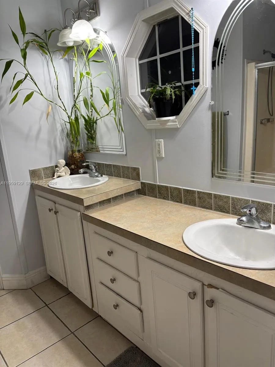 19800 Sw 180th Ave #189, Miami, Florida 33187, Miami, Florida 33187, 3 Bedrooms Bedrooms, ,2 BathroomsBathrooms,Residential,For Sale,19800 Sw 180th Ave #189, Miami, Florida 33187,A11959129