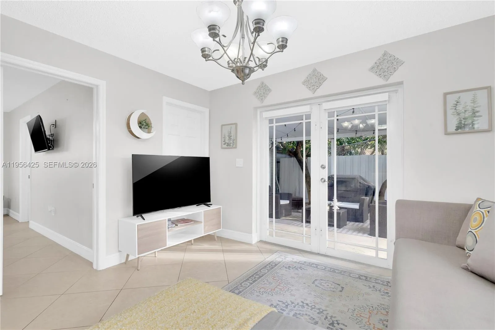 3210 Sw 24th Ter, Miami, Florida 33145, Miami, Florida 33145, ,Residential Income,For Sale,3210 Sw 24th Ter, Miami, Florida 33145,A11956425