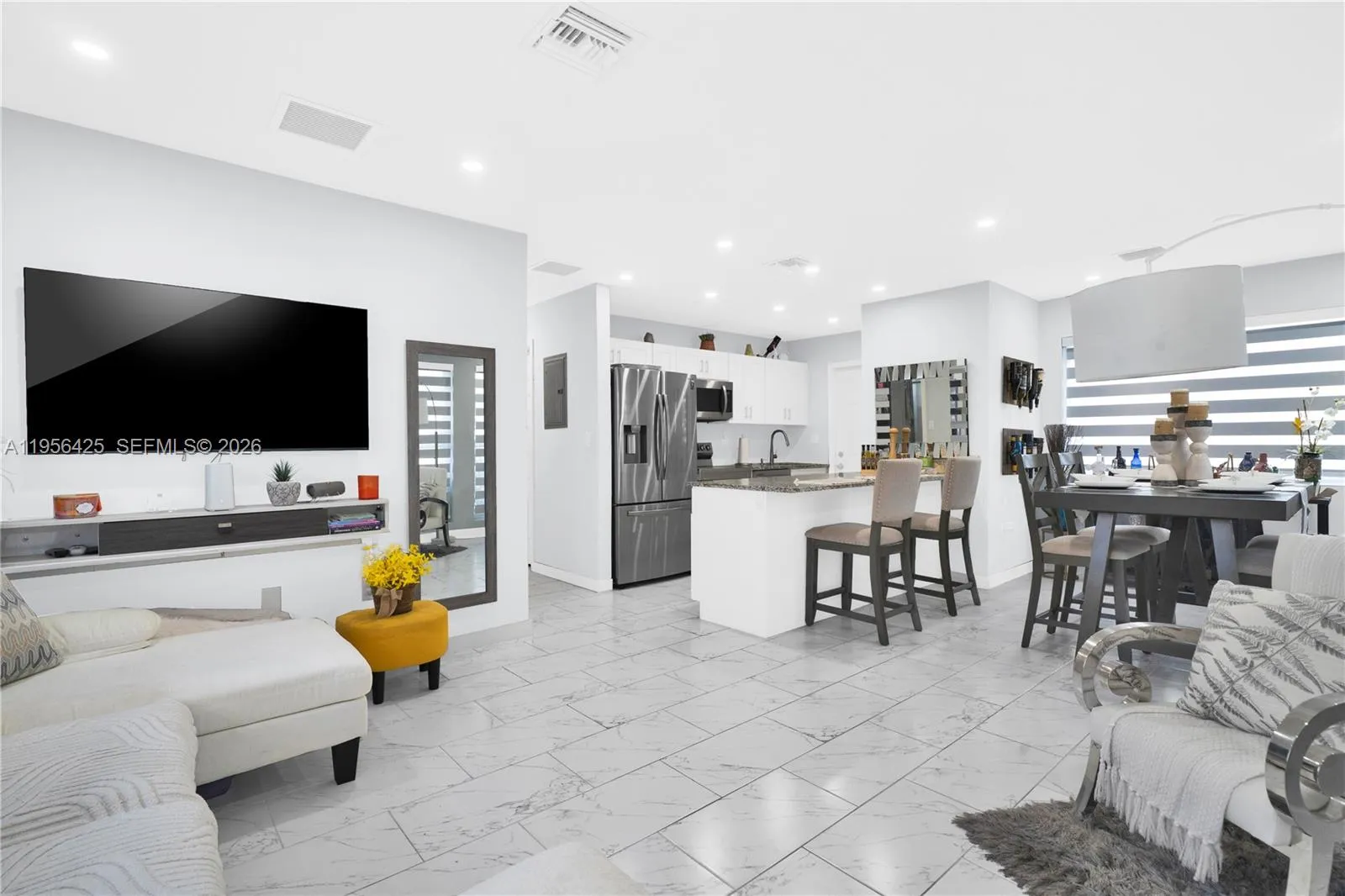 3210 Sw 24th Ter, Miami, Florida 33145, Miami, Florida 33145, ,Residential Income,For Sale,3210 Sw 24th Ter, Miami, Florida 33145,A11956425