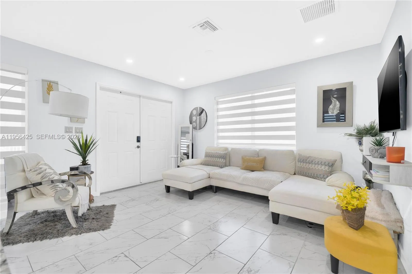 3210 Sw 24th Ter, Miami, Florida 33145, Miami, Florida 33145, ,Residential Income,For Sale,3210 Sw 24th Ter, Miami, Florida 33145,A11956425