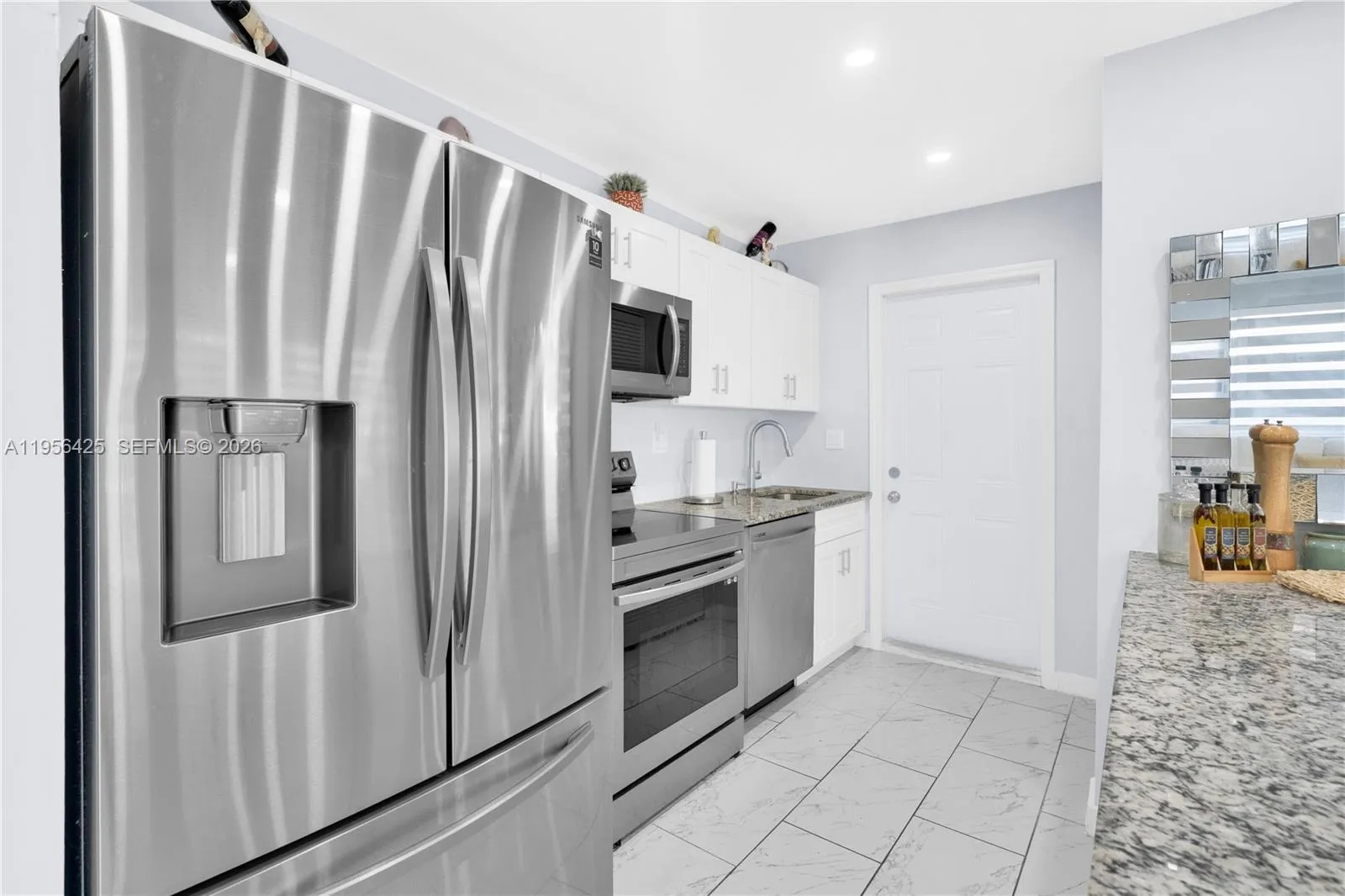 3210 Sw 24th Ter, Miami, Florida 33145, Miami, Florida 33145, ,Residential Income,For Sale,3210 Sw 24th Ter, Miami, Florida 33145,A11956425