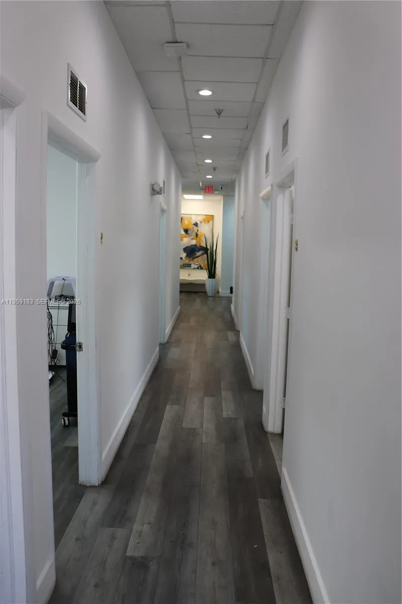 3724-3728 Davie Rd, Davie, Florida 33314, Davie, Florida 33314, ,Commercial Lease,For Rent,3724-3728 Davie Rd, Davie, Florida 33314,A11959183
