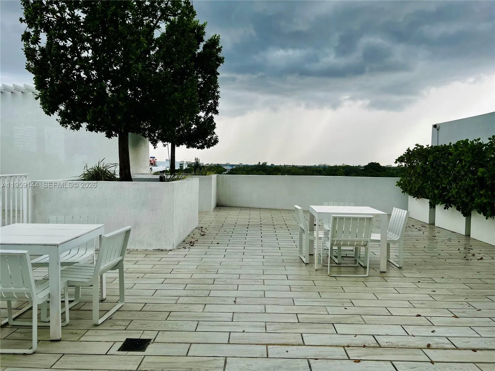 4250 Biscayne Blvd 1618, Miami, Florida 33137, Miami, Florida 33137, 2 Bedrooms Bedrooms, ,2 BathroomsBathrooms,Residential,For Sale,4250 Biscayne Blvd 1618, Miami, Florida 33137,A11959144