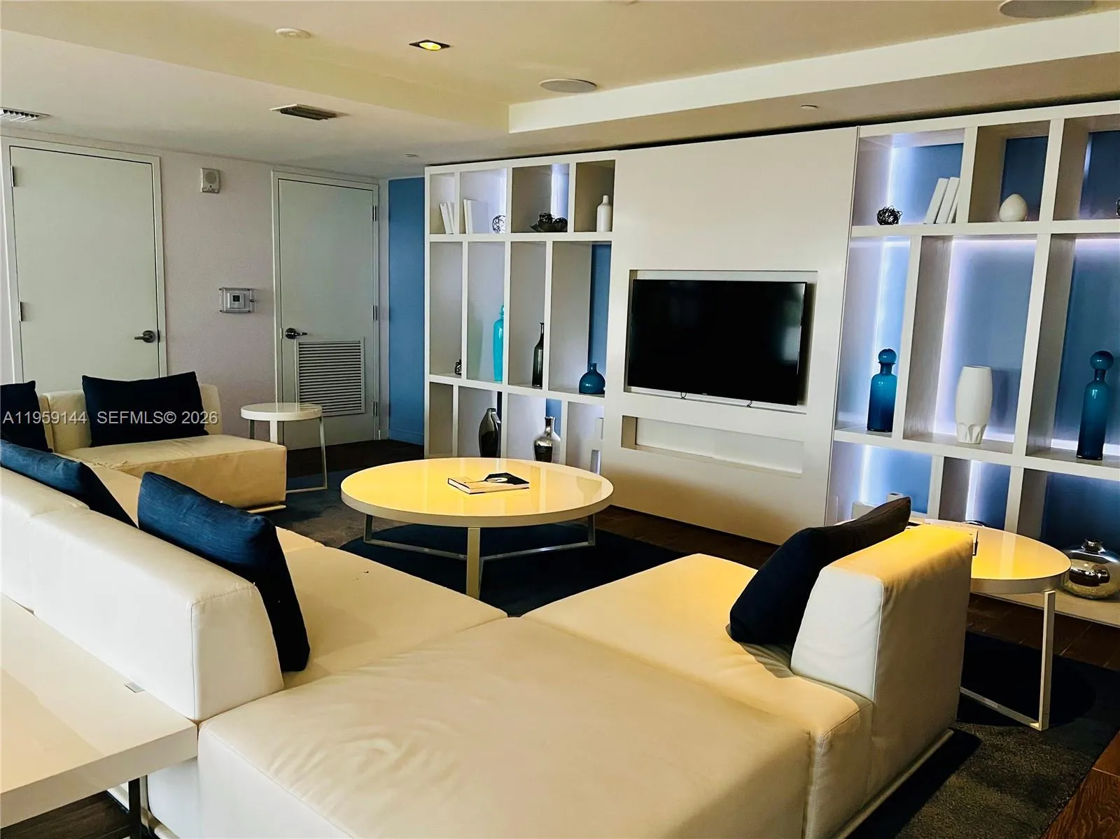 4250 Biscayne Blvd 1618, Miami, Florida 33137, Miami, Florida 33137, 2 Bedrooms Bedrooms, ,2 BathroomsBathrooms,Residential,For Sale,4250 Biscayne Blvd 1618, Miami, Florida 33137,A11959144
