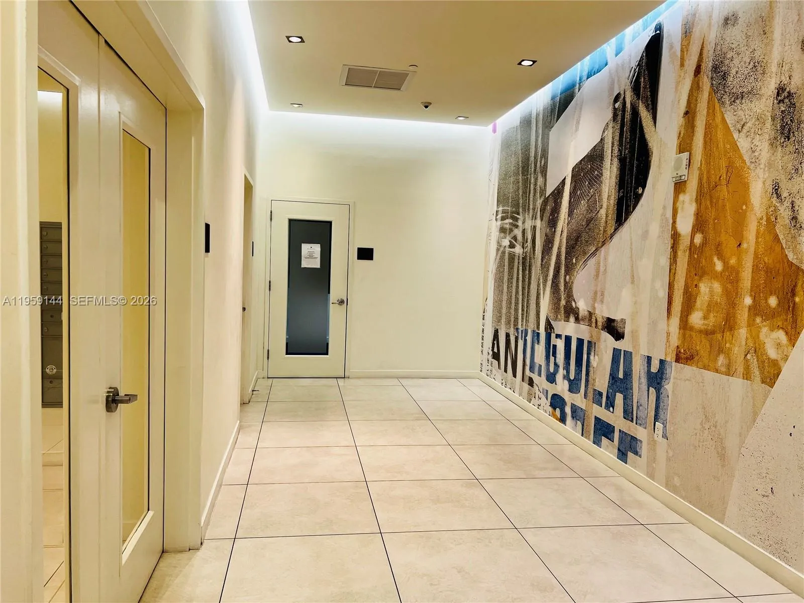 4250 Biscayne Blvd 1618, Miami, Florida 33137, Miami, Florida 33137, 2 Bedrooms Bedrooms, ,2 BathroomsBathrooms,Residential,For Sale,4250 Biscayne Blvd 1618, Miami, Florida 33137,A11959144