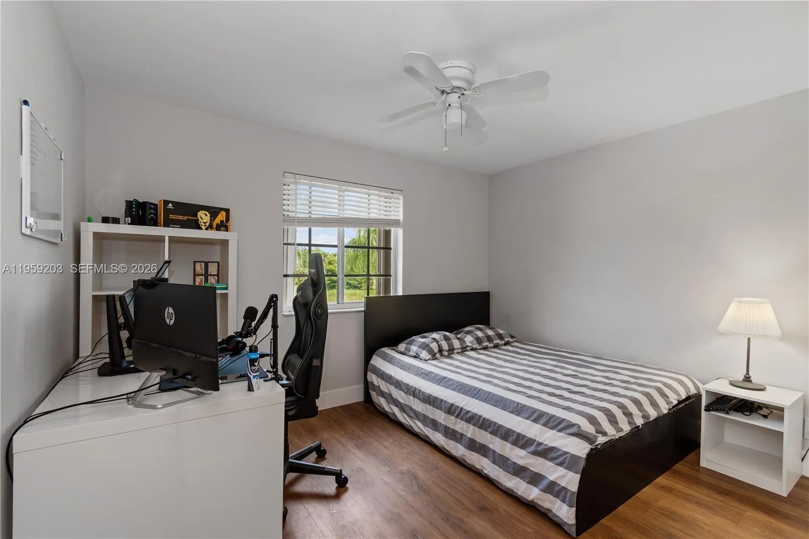 1095 Chenille Cir, Weston, Florida 33327, Weston, Florida 33327, 7 Bedrooms Bedrooms, ,4 BathroomsBathrooms,Residential,For Sale,1095 Chenille Cir, Weston, Florida 33327,A11959203