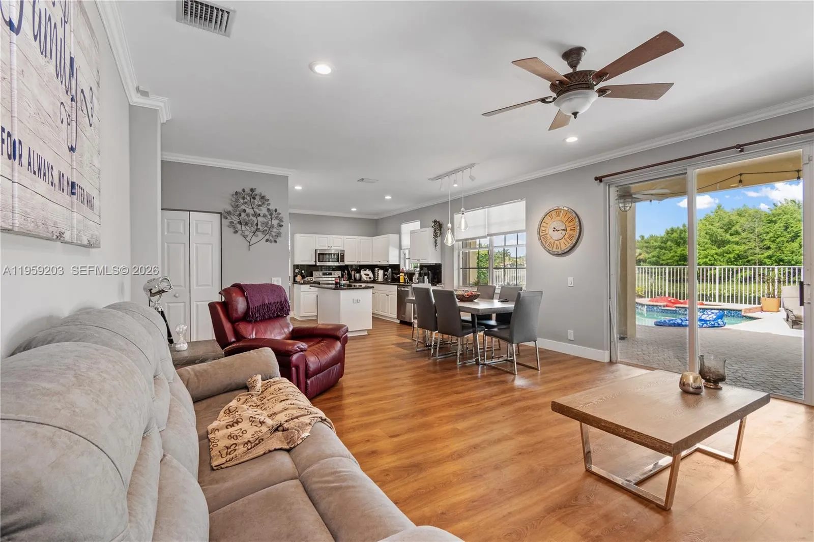 1095 Chenille Cir, Weston, Florida 33327, Weston, Florida 33327, 7 Bedrooms Bedrooms, ,4 BathroomsBathrooms,Residential,For Sale,1095 Chenille Cir, Weston, Florida 33327,A11959203