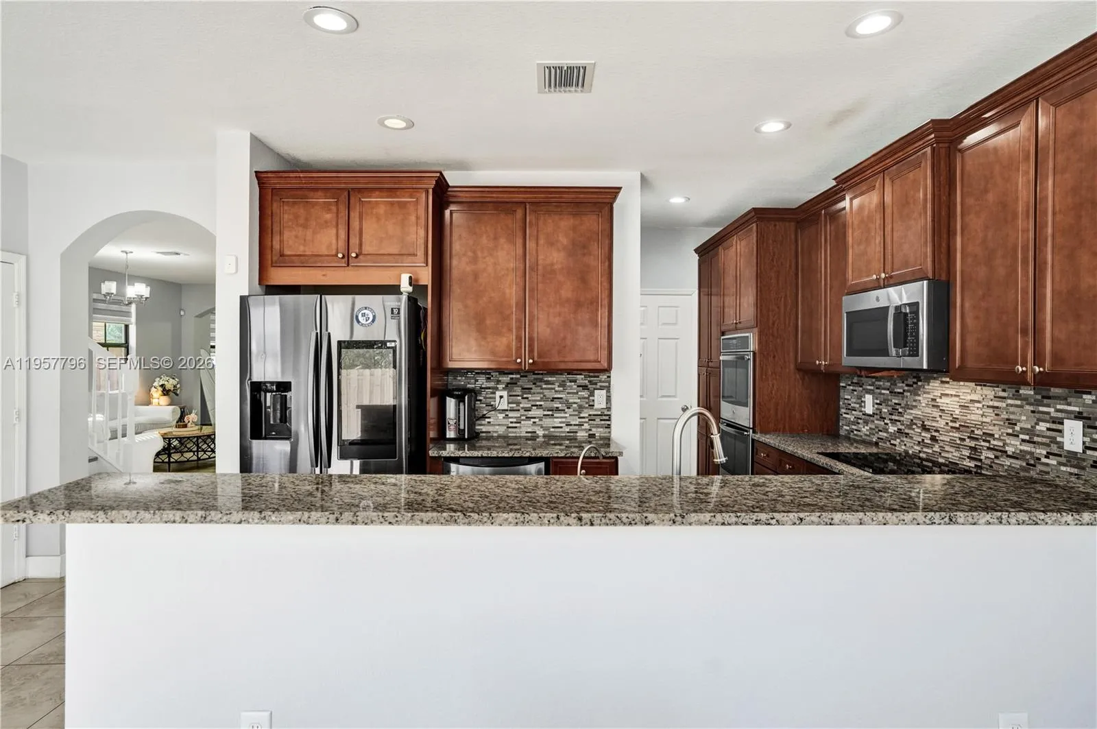 8895 Nw 100th Pl, Doral, Florida 33178, Doral, Florida 33178, 5 Bedrooms Bedrooms, ,4 BathroomsBathrooms,Residential,For Sale,8895 Nw 100th Pl, Doral, Florida 33178,A11957796