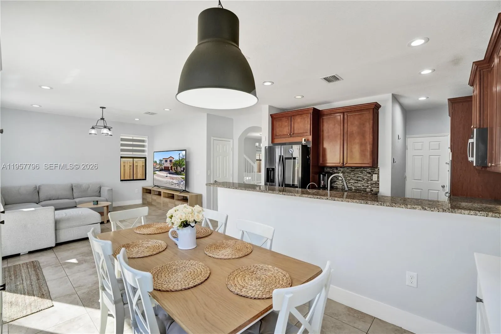 8895 Nw 100th Pl, Doral, Florida 33178, Doral, Florida 33178, 5 Bedrooms Bedrooms, ,4 BathroomsBathrooms,Residential,For Sale,8895 Nw 100th Pl, Doral, Florida 33178,A11957796