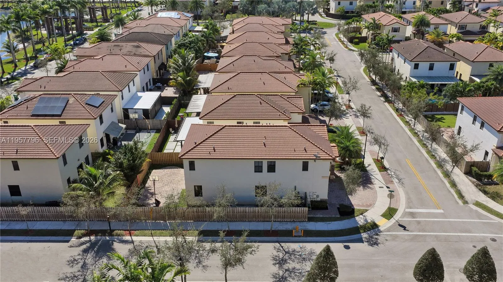 8895 Nw 100th Pl, Doral, Florida 33178, Doral, Florida 33178, 5 Bedrooms Bedrooms, ,4 BathroomsBathrooms,Residential,For Sale,8895 Nw 100th Pl, Doral, Florida 33178,A11957796