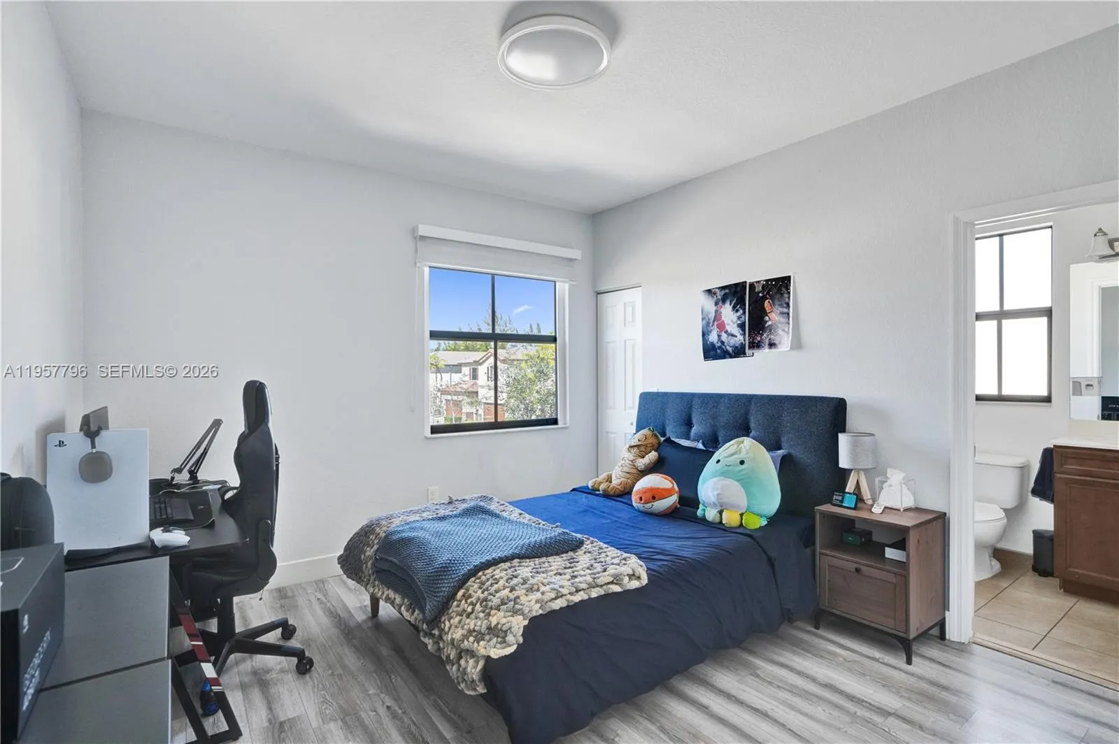 BEDROOM 3 WITH ENSUITE BATH